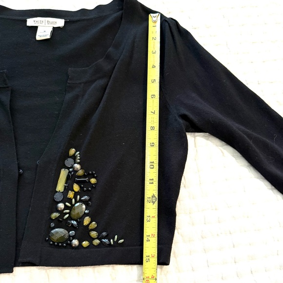 White House Black Market black rayon blend 3/4 sleeve crop sweater - Picture 5 of 8